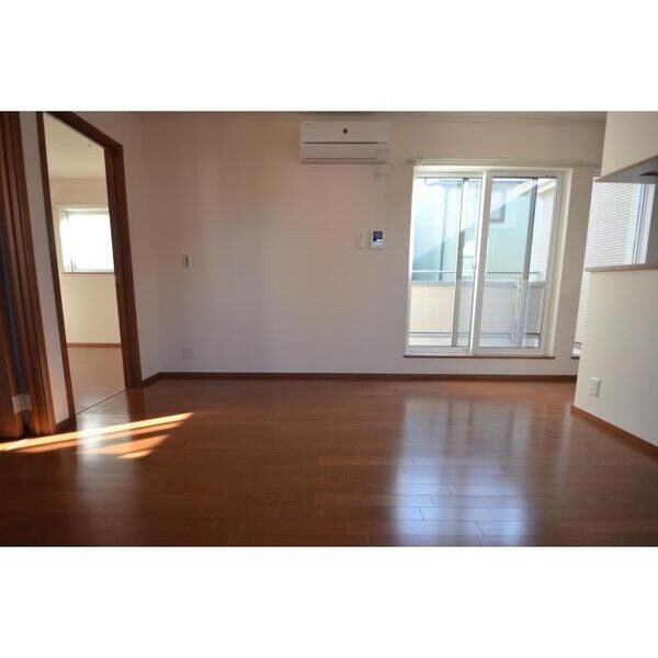 West　House リビング