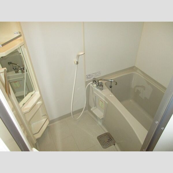 ステイ ドリーム ヒロ302号室 バス