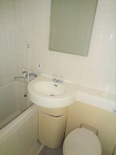 カルトゥーシュ芦花 3点ユニットバス　※2019年7月撮影