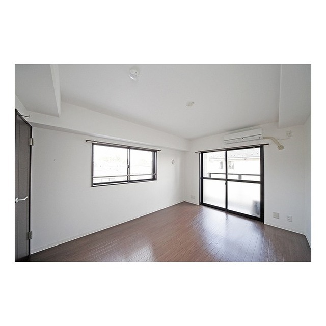 インフィニティ 内観