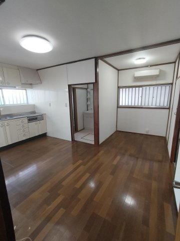 柏市柏戸建 リビング