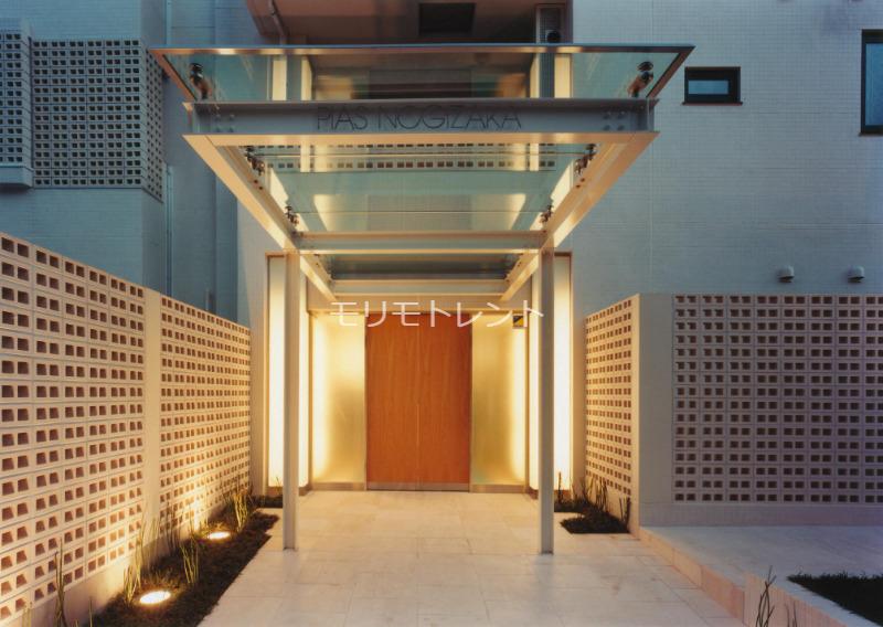 ピアース乃木坂地下1階 エントランス