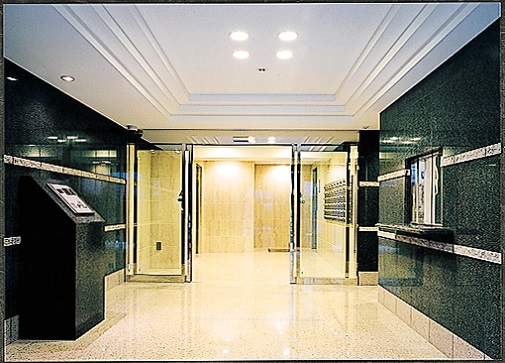 レジディア新御茶ノ水8階 エントランス