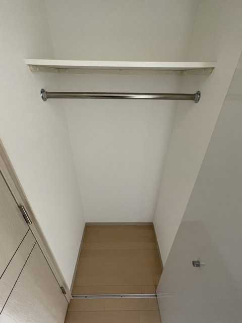 ガーラ・ステーション新宿御苑前6階 リビング