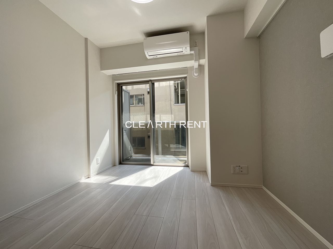 コンシェリア横濱蒔田公園 プロジェクター付き証明完備