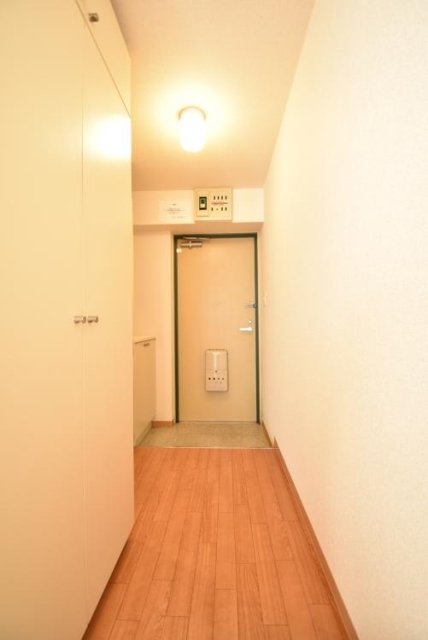 スカイコート田端 玄関