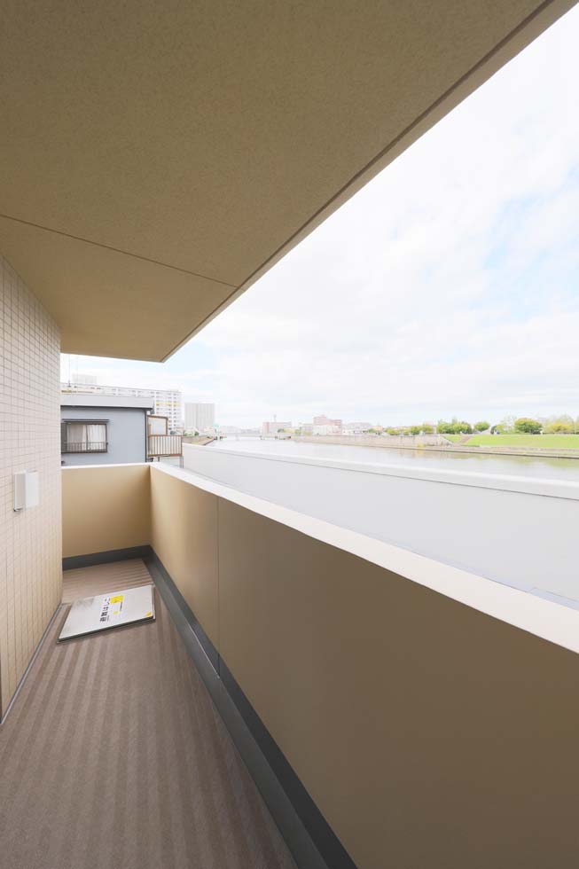 PREMIUM CUBE　王子神谷2階 内観