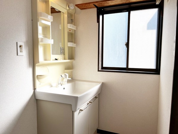 本田ビル住居号室 洗面