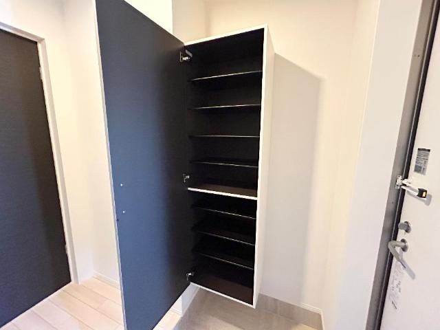 ルナフォーリア 下駄箱