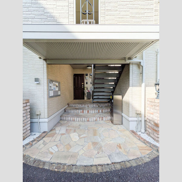 SeaCastle(シーキャッスル)203号室 エントランス