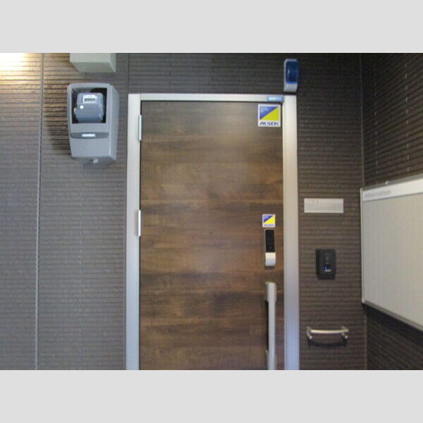 サンティエⅡ 玄関