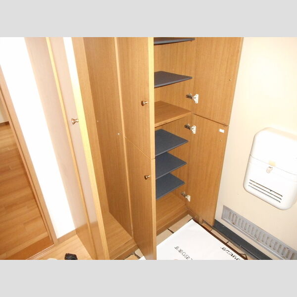 サンライトスクウェア　壱番館・弐番館 トールシューズBOX