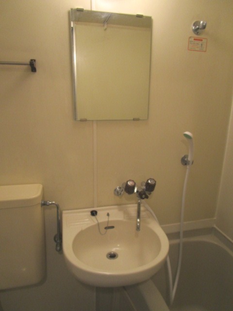 コリーヌ・F2階 ※別号室写真