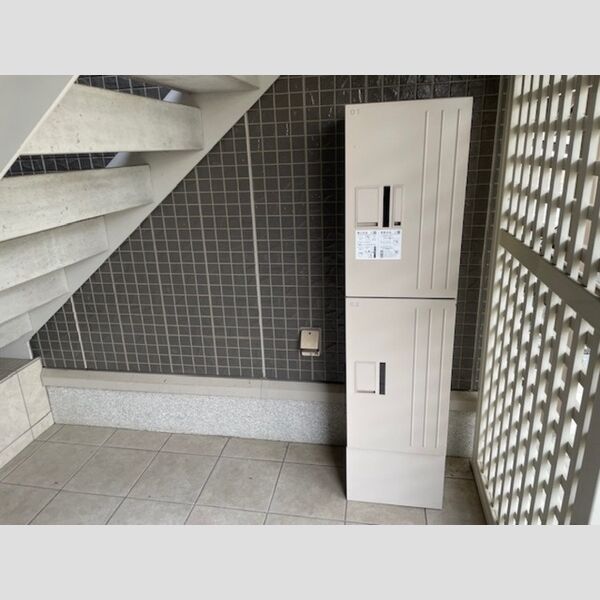 ノワイエ 宅配ボックス