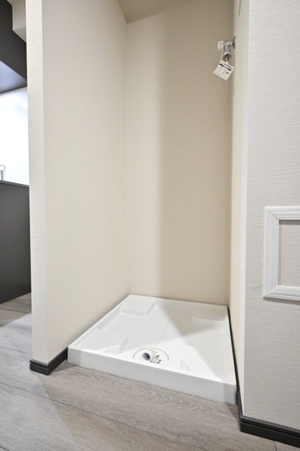 ＧＲＡＮＳＩＴＥ　ＮＡＫＡＭＥＧＵＲＯ11階 室内洗濯機置場