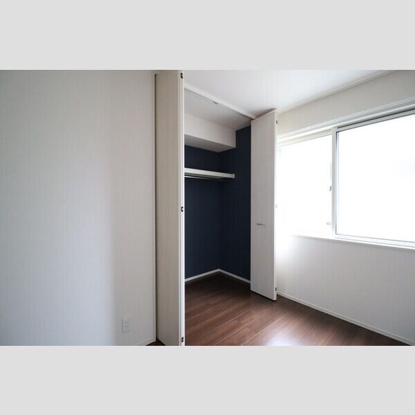 HANABUSA　Ⅳ クローゼット