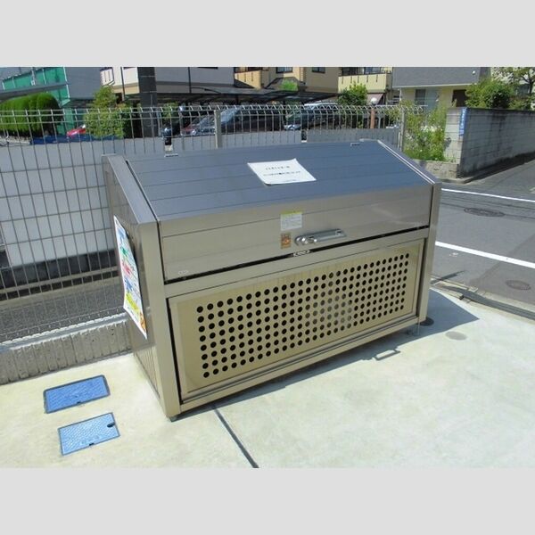 ネブラスカ103号室 ごみ置場