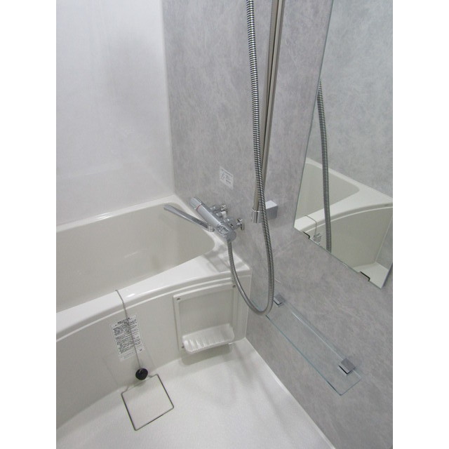 ロアール横浜十日市場3階 お風呂