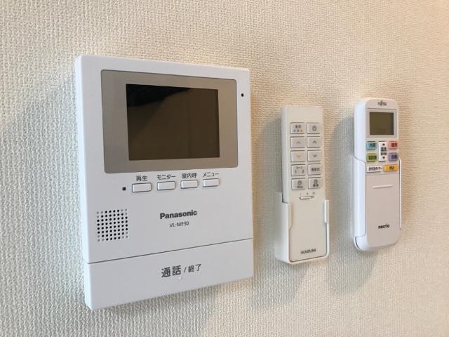 Ｃｈａｔｅａｕ・Ａｒｖ（シャトー・アルヴ)105号室 カメラ付インターホン（イメージ）
