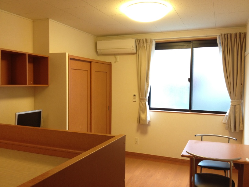 レオパレスフォンティーヌⅡ 外観