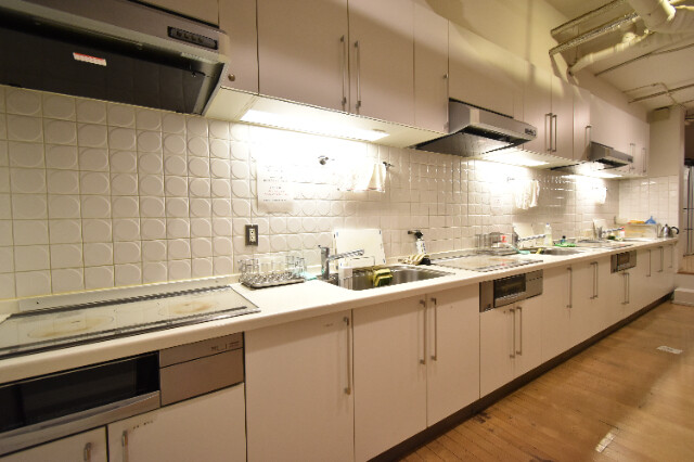 シェアス五反野4階 共有キッチン