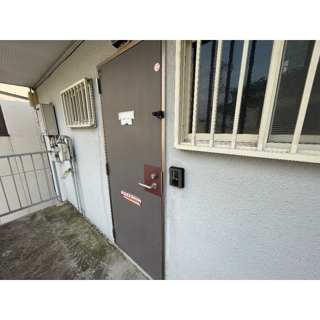 ハイツカワツル第5202号室 玄関