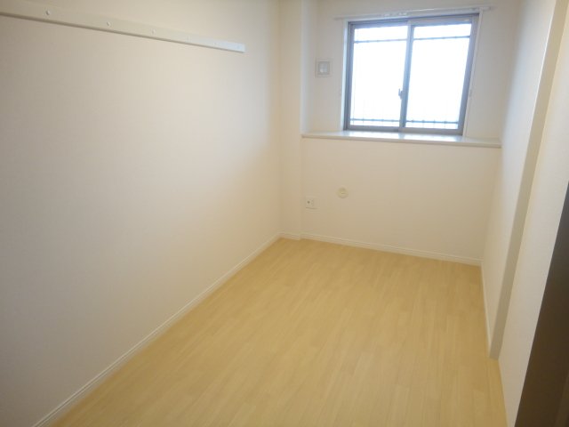 Ｂｌａｎｃ・Ｌｅｙｓｉｎ（ブラン・レザン） 洋室(４．５帖)