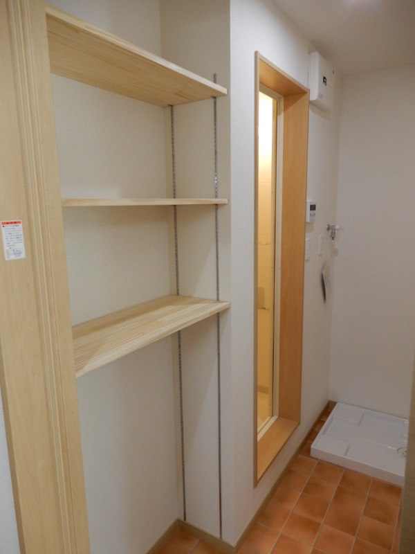 casatakeya2階 収納