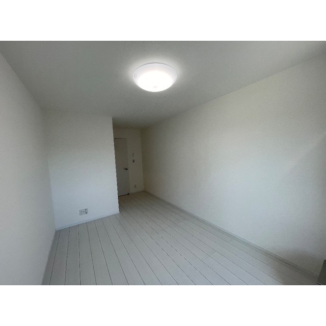 MQuarto拝島Ⅰ203号室 リビング