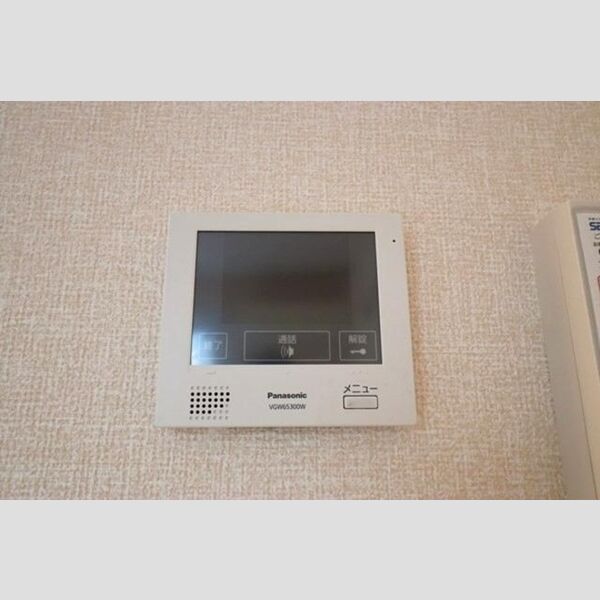コンフォールドミール北松戸102号室 モニター付インターホン