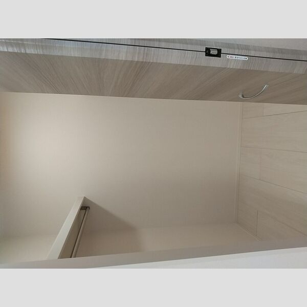 サニーフラット202号室 収納