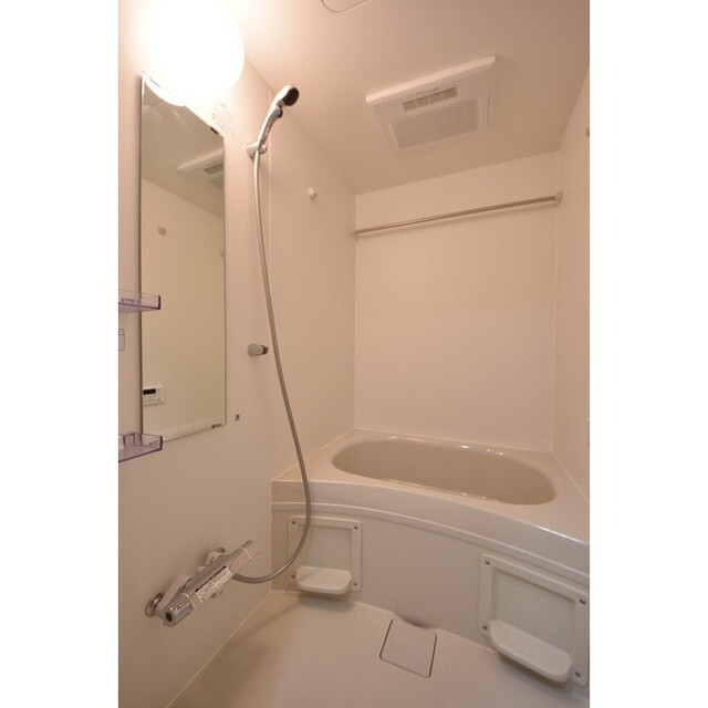 ウッドクレスト東高円寺レジデンス 内観