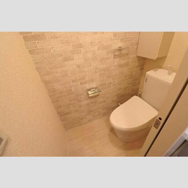 アイウェル湘南台 温水洗浄暖房便座