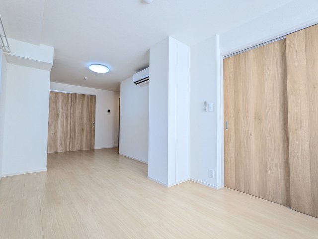 ソラシアレジデンス学芸大学Ⅱ0205号室 リビング