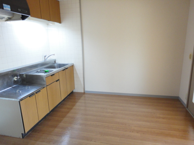 スペリオルＫ ダイニングキッチン