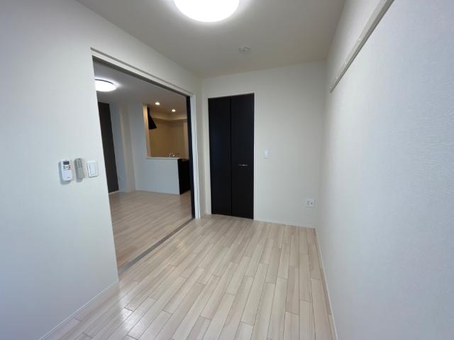 カルマティー~CalmaTi~106号室 室内