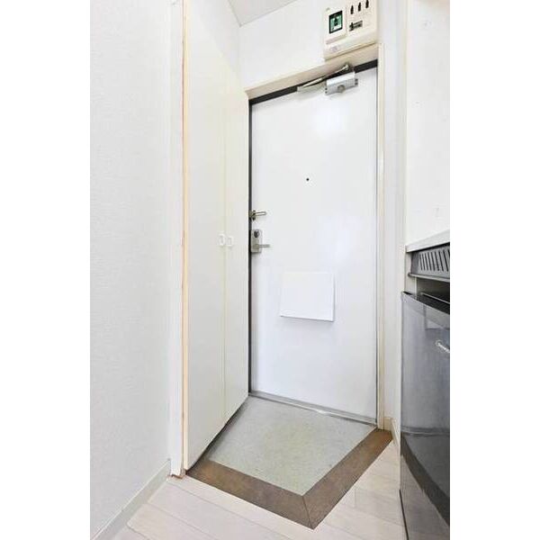 サーフアンドサンド 玄関