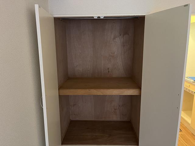 ベアハイツ2階 収納