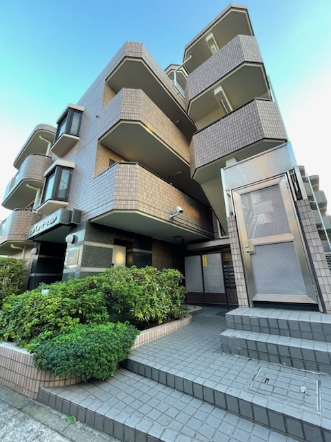 セルベコート下高井戸 外観