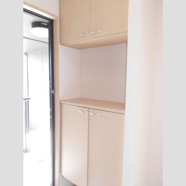 シャンティーユ曙 玄関