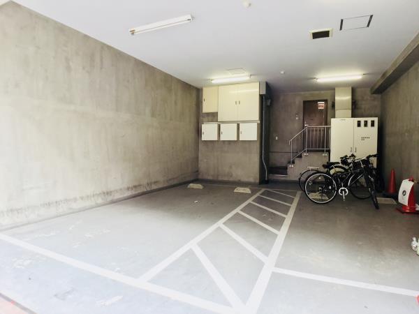 レジデンシア麻布十番1007号室 駐車場
