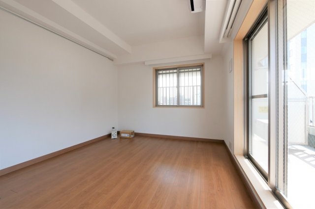 アクロス新宿10階 内観