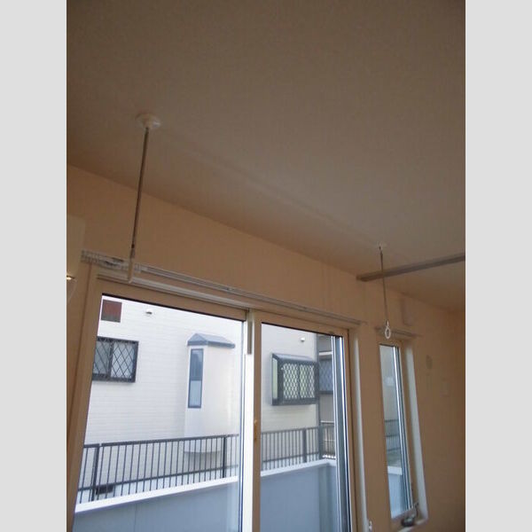 サンルミエール　C101号室 室内物干し