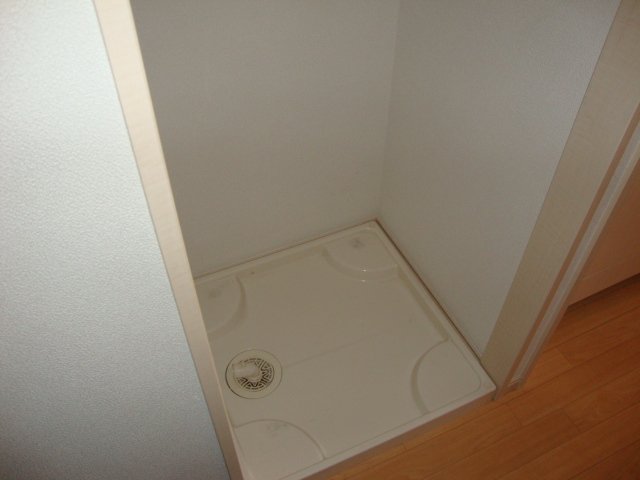 パールハイム鎌倉201号室 洗濯機置場