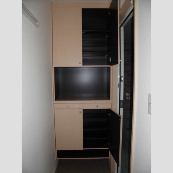 グランメール桜町　A201号室 シューズボックス