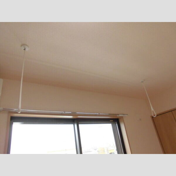 マイルーム藤　Ⅳ203号室 室内物干