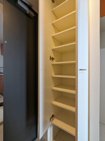 プレミアムキューブ三宿 収納