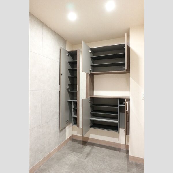 ローテ　ベルク207号室 シューズボックス