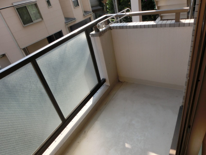 川崎アーバンリズ2階 バルコニー