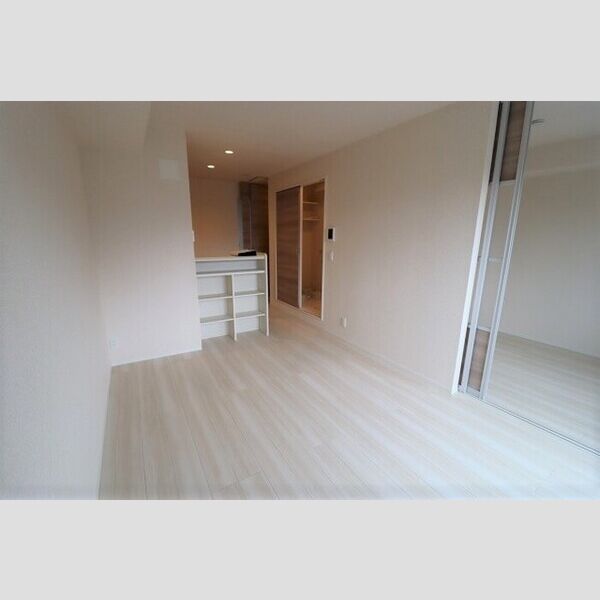 ロータスヒル リビングルーム